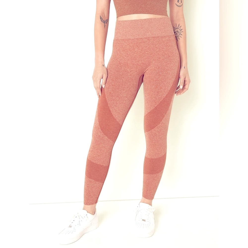NWT PINK Victoria’s Secret High Waist Leggings Size XXL